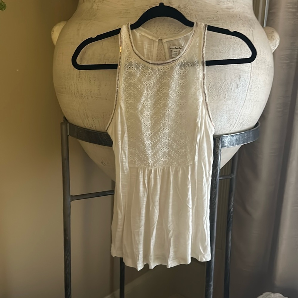 American Eagle top